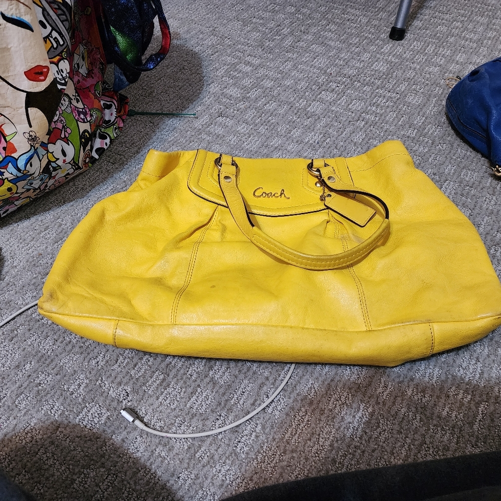 Coach Handbag - needs love!